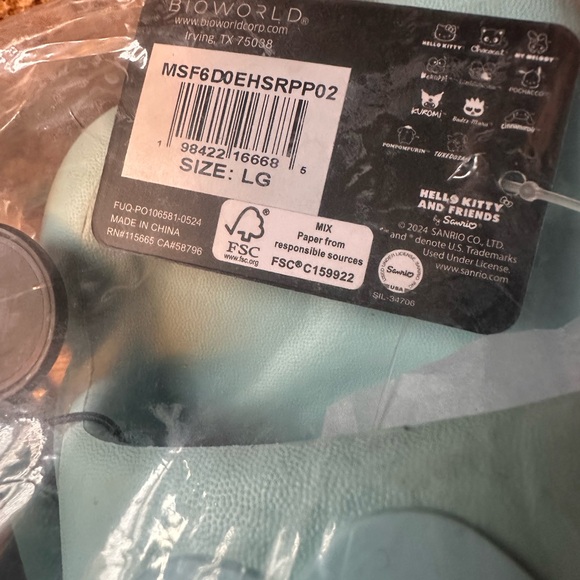 Hello Kitty  - Light Blue and White slide ons  Size large! 8-9 - Picture 3 of 5